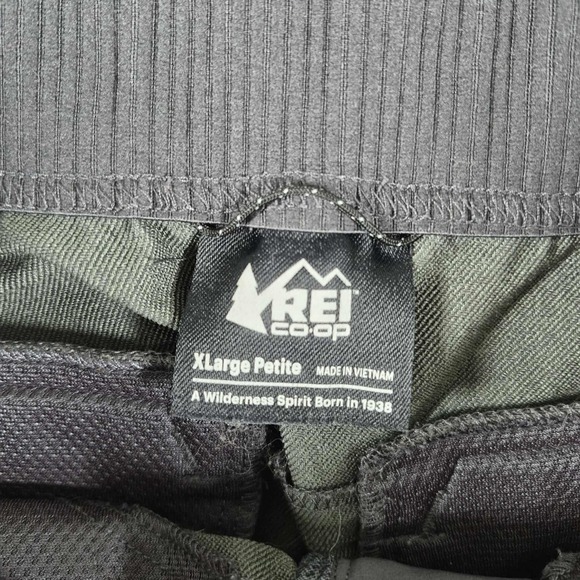 REI Co-op Activator Pants Women's XL Petite Gray Outdoor Hiking GorpCore Camp - Picture 7 of 9